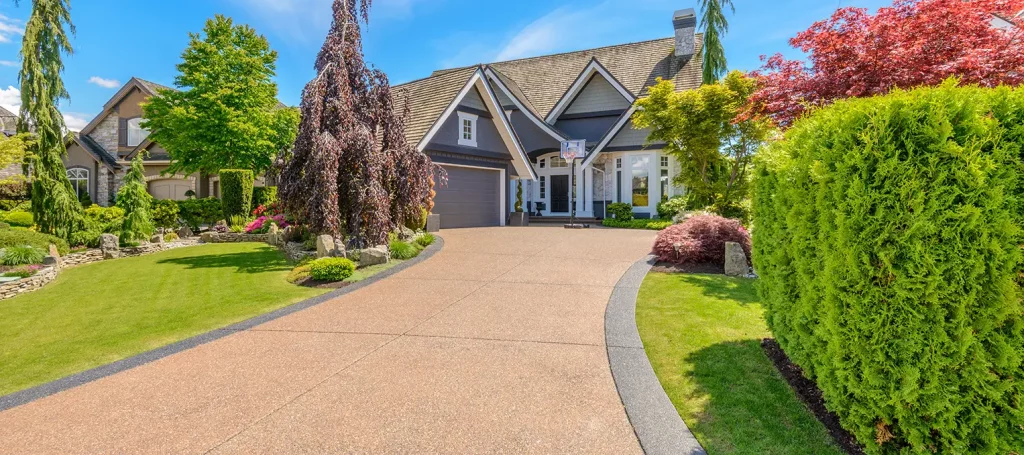 Driveway installation from Liban Landscape